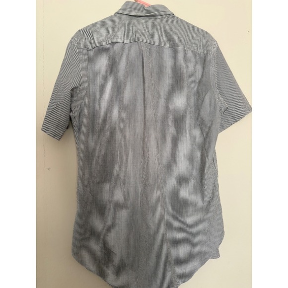 Ralph Lauren Mens Classic Fit Seersucker Stripe Short Sleeve Button Down Shirt M - Picture 3 of 3